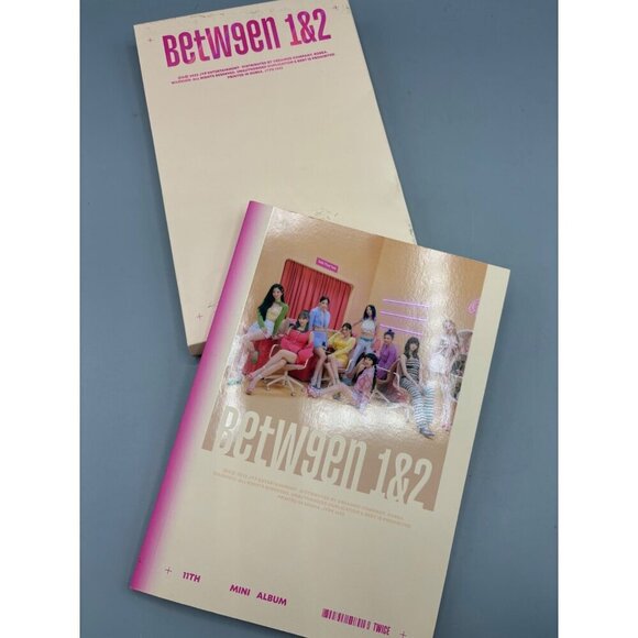 Twice "Between 1&2" 11th Mini Album CD + Photobook - Picture 1 of 5